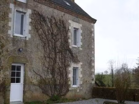 location maison à vieillevigne (44116) : à louer / 83m² vieillevigne