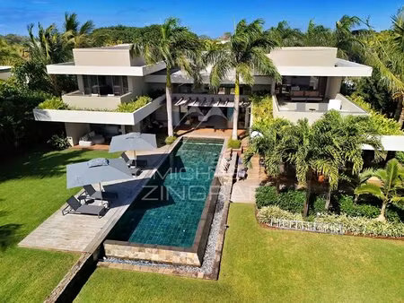 ile maurice - villa d’exception sur golf - mzimc1032