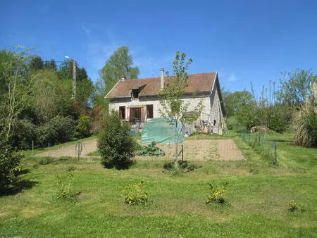 ensemble de deux maisons sur 19471 m²