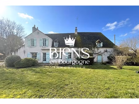 maison ancienne a renover aux portes de beaune sur terrain clos