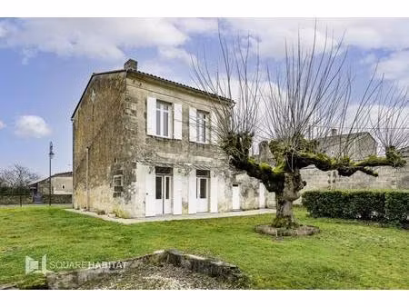 maison t4 - centre ville de berson (33390)