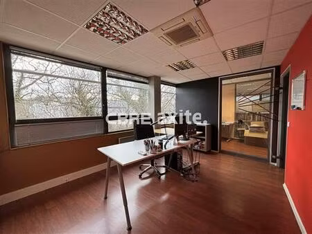 location bureau chavanod 154 m²