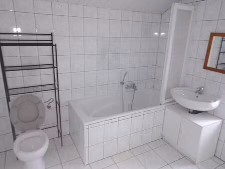 à louer maison jumelée 64 24 m² – 595 € |piennes