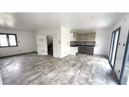 annonce vente maison 4 pièces de 102m2 à montreal la cluse (01460) - paruvendu.fr ref 9927