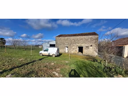 vente maison 4 pièces 135 m² à saint-hilaire-des-loges (85240)  45 000 €