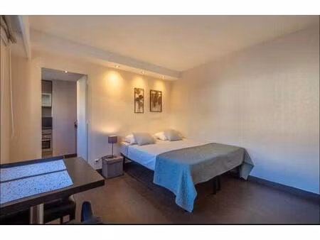 idéal investisseur – studio moderne et calme en centre-ville de cannes