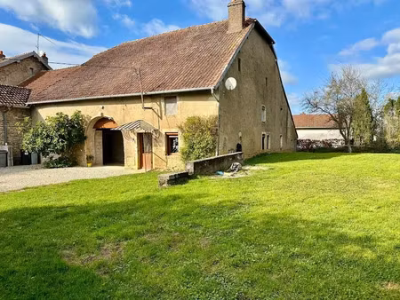 vente ferme 85 m² à villersexel (70110)  79 000 €