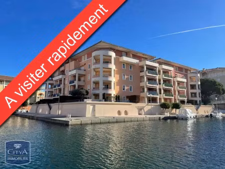 appartement à louer 2 pièces 31.15 m² - fréjus (83) - 700€
