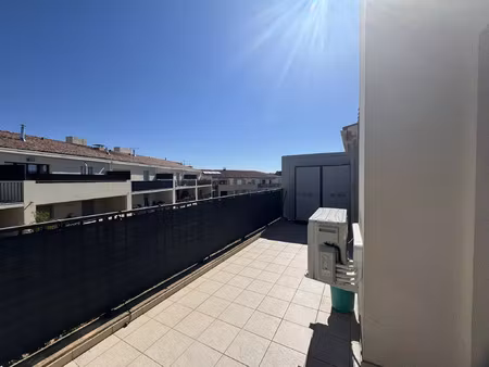 vente appartement 2 pièces 44 m² saint-maximin-la-sainte-baume (83470)