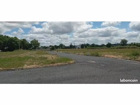 terrain 325 m² la jarne