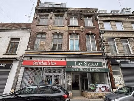 immeuble 10 pièces 193 m²