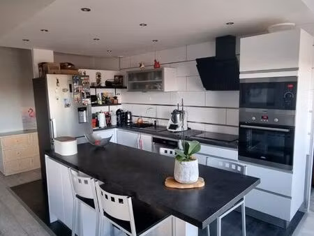 appartement t3 professionnel avec garage