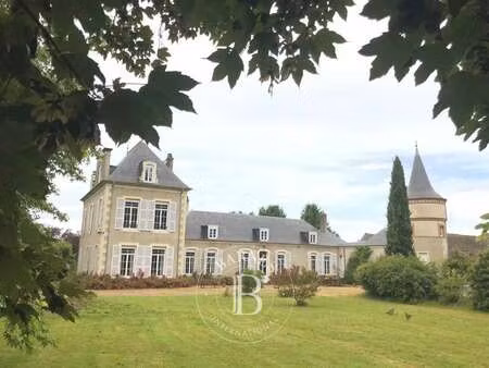 château à vendre à bourges : 798 000 €