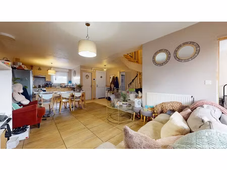 vente maison 4 pièces 97 m² à pelousey (25170)  220 000 €