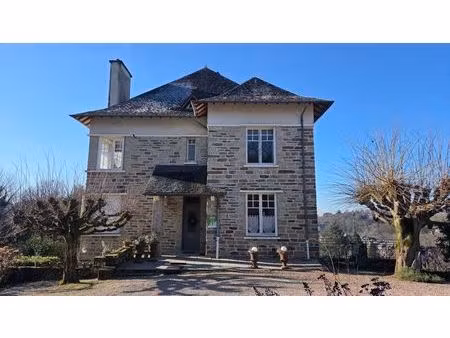 vente maison 10 pièces 300 m² uzerche (19140)