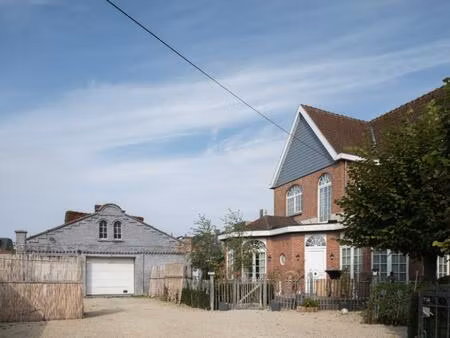 industriële eigendom te koop in sint-amandsberg