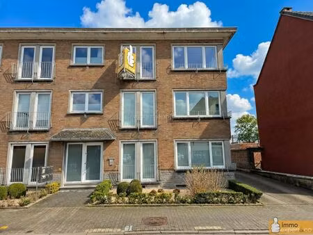 vlezenbeek: instapklaar 2 slaapkamerapp. + garage + kelder