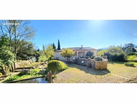 propriété 6 pièces 120 m²