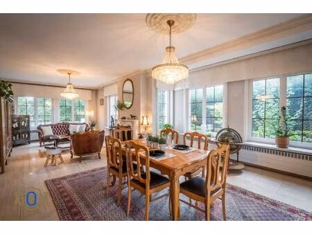 5-slpkr villa met tuin & bijgebouwen