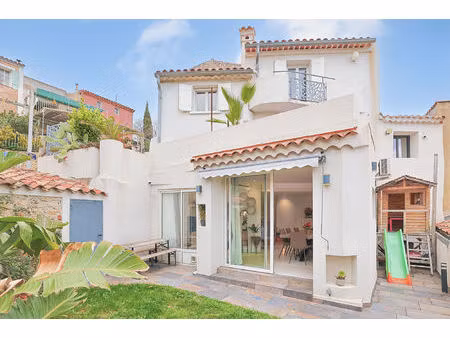vente maison 4 pièces 92 m² toulon (83000)