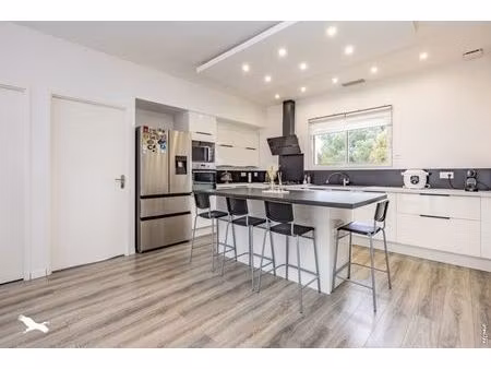 vente maison 6 pièces 140 m² gaillac (81600)