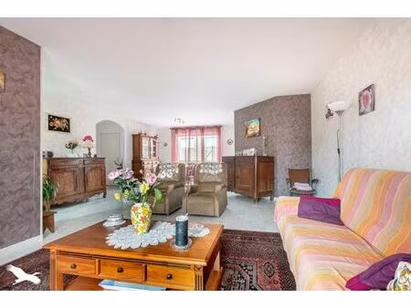 vente maison 4 pièces 109 m² nantiat (87140)