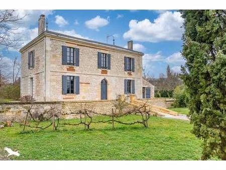 vente maison 6 pièces 234 m² pineuilh (33220)