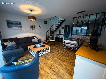 location – ancien atelier transformé en logement moderne