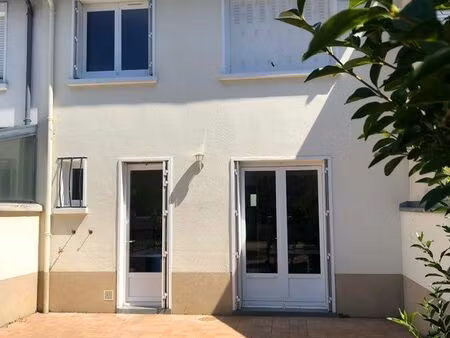 maison avec jardin à louer