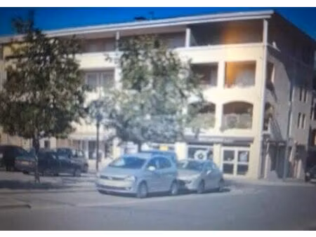 location appartement 2 pièces 31 m² à aix-en-provence (13080)