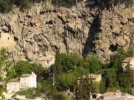 apparemment f3 cotignac