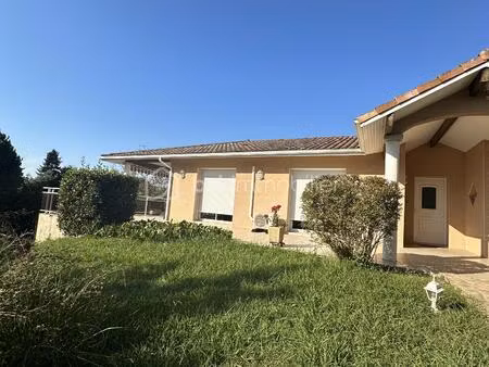 maison de village de 236 m² à peyrehorade