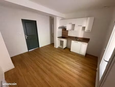 appartement t2 neuf + jardin