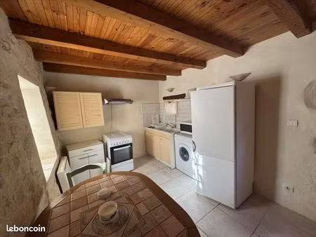 studio 1 pièce 25 m²