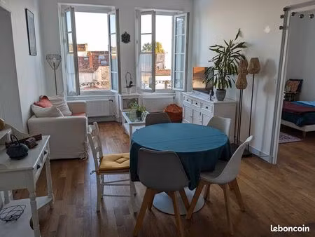 appartement meublé centre saintes