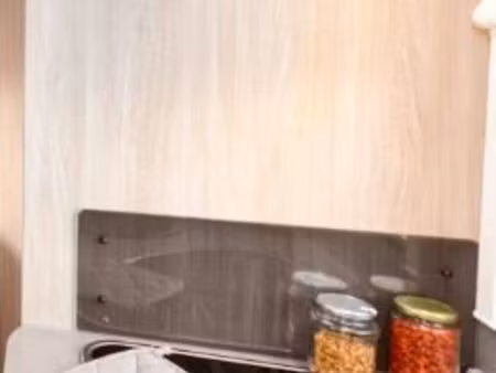 vous êtes non fumeur  aime la proprété alors nous vous attendons t1 meublé et renové calme