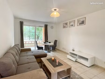 t3 meublé de 67 m² avec parking et cave