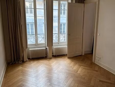 appartement t 3 besancon quartier square saint amour