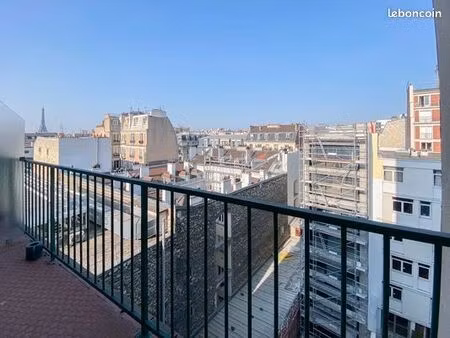 15ème métro volontaires studio 25m2 calme