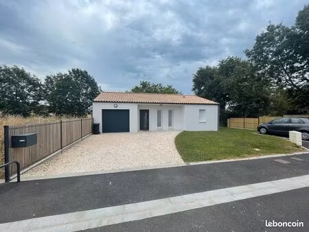 maison récente 2 chambres