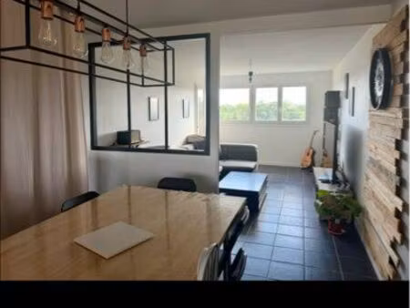 appartement de standing lumineux – secteur chu – résidence calme