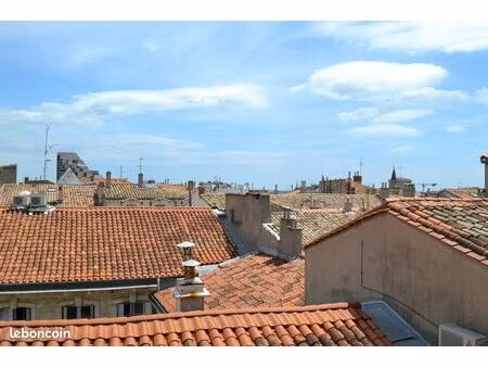 centre ville/f1 meublé 32 m²/idéal étudiant