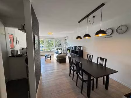 appartement te koop in wilrijk met 2 slaapkamers