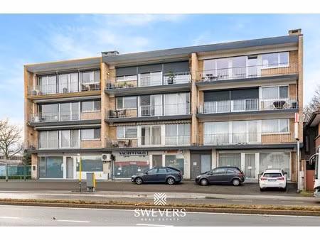 appartement te koop in houthalen-helchteren met 3 slaapkamers