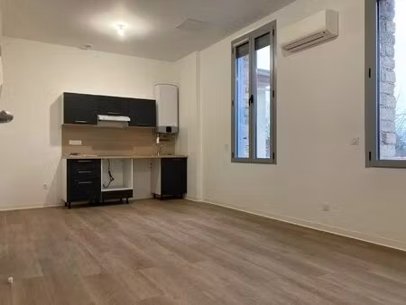 location appartement 2 pièces 37 m2 à sorèze