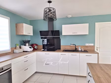 vente maison 7 pièces 115 m² à velluire (85770)  248 000 €