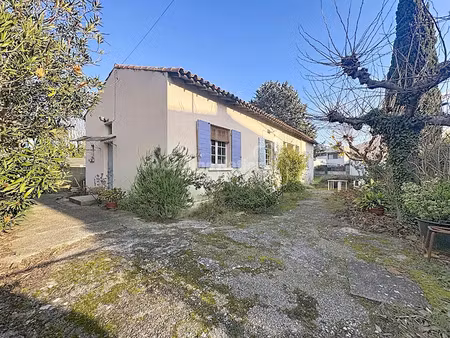 vente maison 6 pièces 92 m² à saint-chamas (13250)  275 600 €