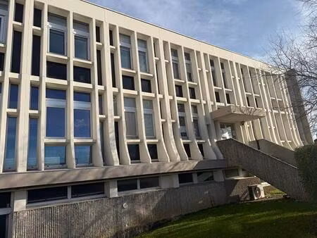 03400 yzeure - bureaux 250 m²