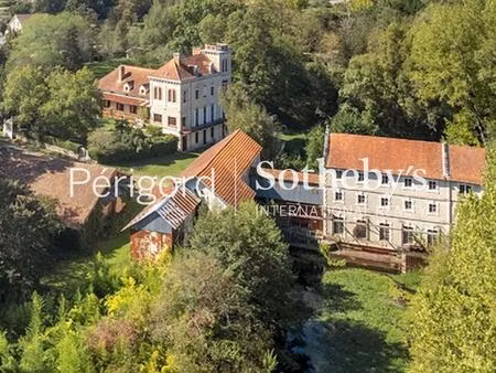 propriété xix avec manoir  moulin à eau et maison d'amis