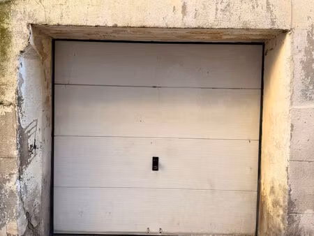 vente parking / box 1 pièce  31.90m²  perpignan